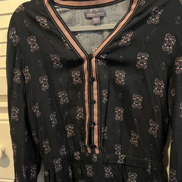 Kendall and Kylie Romper - Picture 4 of 4